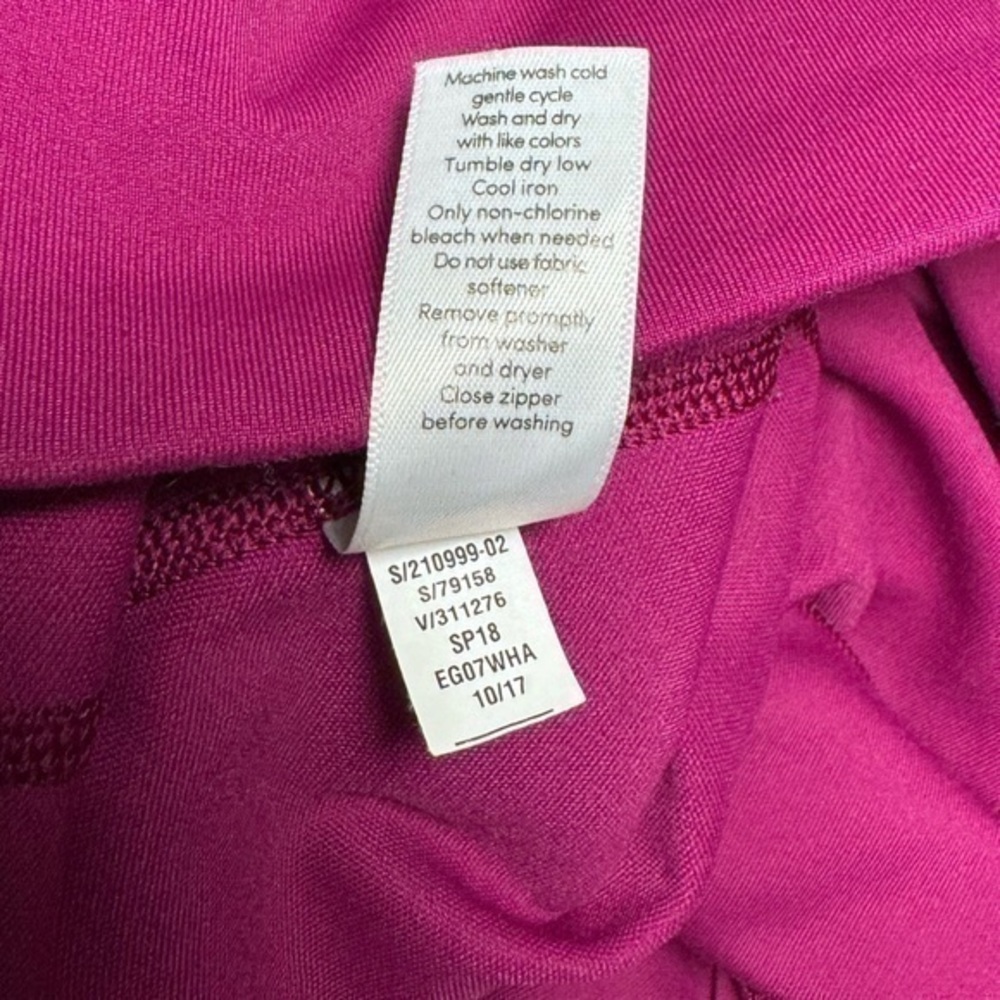 Athleta Up For Anything 7/8 Tight Legging (Size Small) - Picture 10 of 11